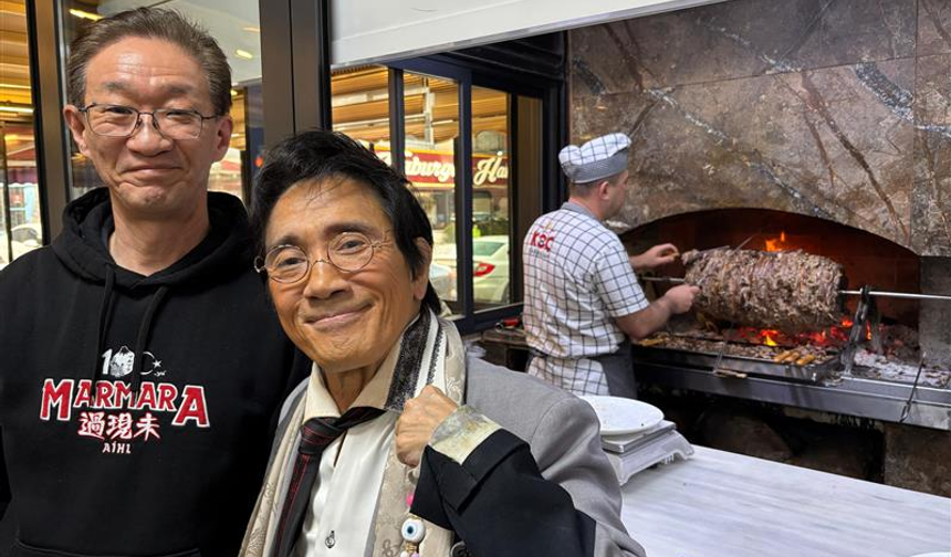 Ankara'da Lezzet Diplomasisi: Japon Büyükelçi Cağ Kebabı Denedi