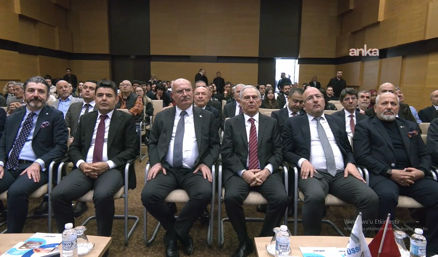 Atılım Üniversitesi'nce "Doğu-Batı Eksenindeki Ankara'nın Ulaştırmadaki Yeni Rolü" Paneli Düzenlendi