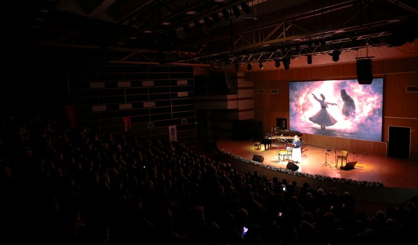 "Bensiz Gitme İstemem: Mevlânâ ve Opera" Etkinliği Kocatepe'de Sahnelendi