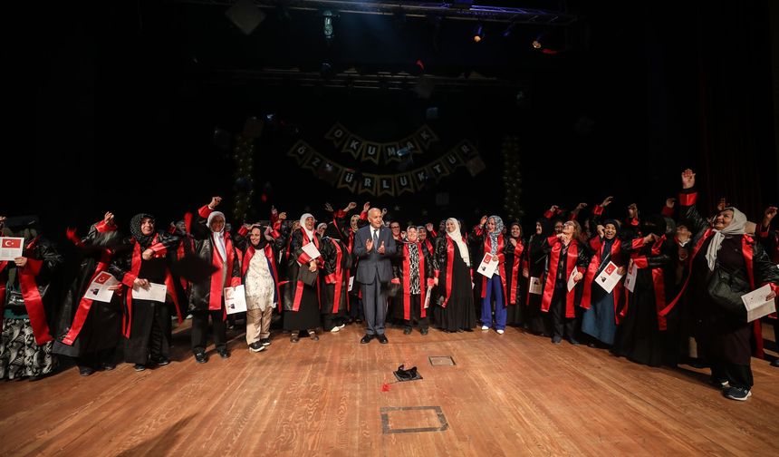 Yenimahalle’de 8 Bin Vatandaş Okuma Yazma Öğrendi