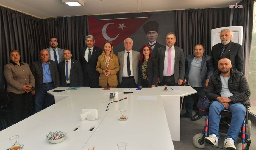CHP’li Nazlıaka, Ankara Kent Konseyi Engelli Meclisi’ni Ziyaret Etti