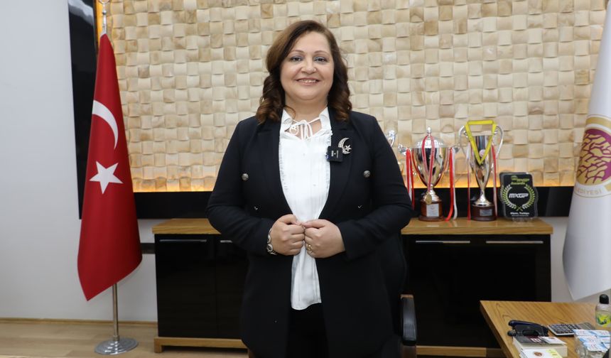 Burcu Köksal CHP'den İstifa Etti