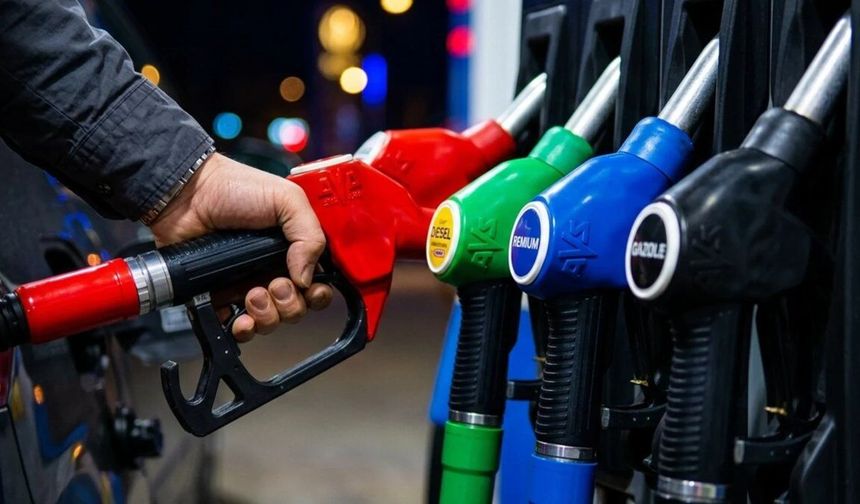 Benzin ve Motorine İndirim: Bugünden İtibaren Geçerli