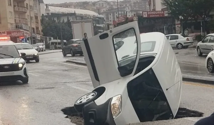 Ankara'da Şiddetli Yağış Hayatı Olumsuz Etkiledi