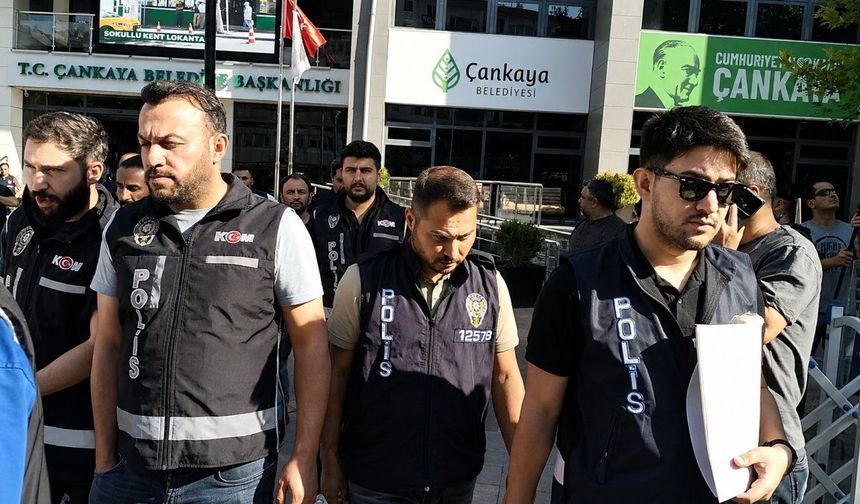 Çankaya Belediyesi'ne Operasyon: Belgeler ve Dijital Materyallere El Konuldu, 36 Kişi Hakkında Gözaltı Kararı