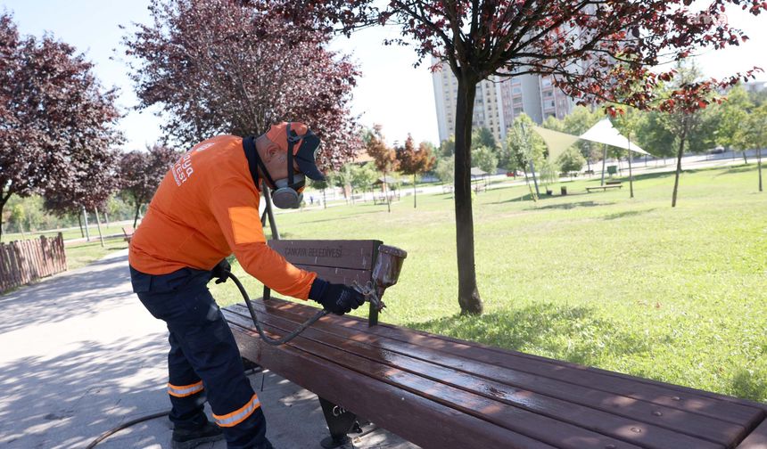 Çankaya'da Parklar Yenileniyor