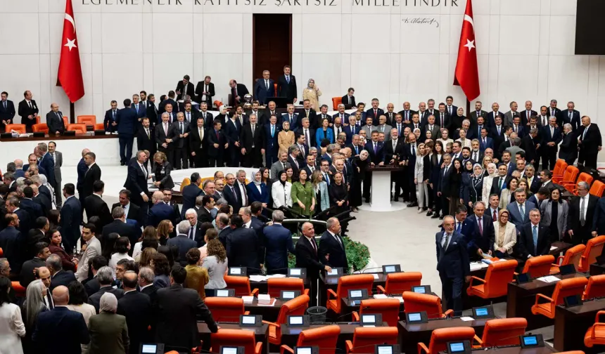 ‘Çerçeve’ Mesaisi Tamamlandı: 468 Evet, 88 Hayır Oyu