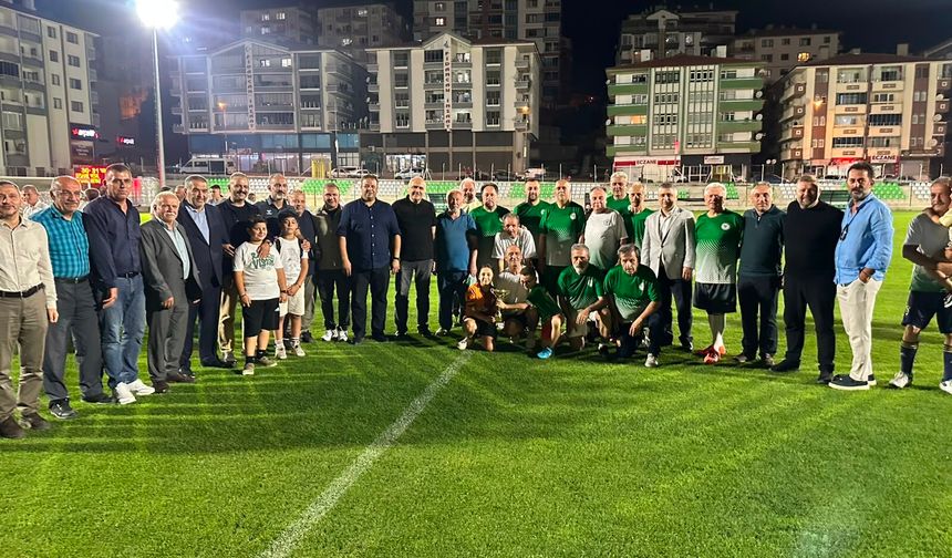 Kızılcahamam'da Futbol Efsaneleri Yine Buluştu