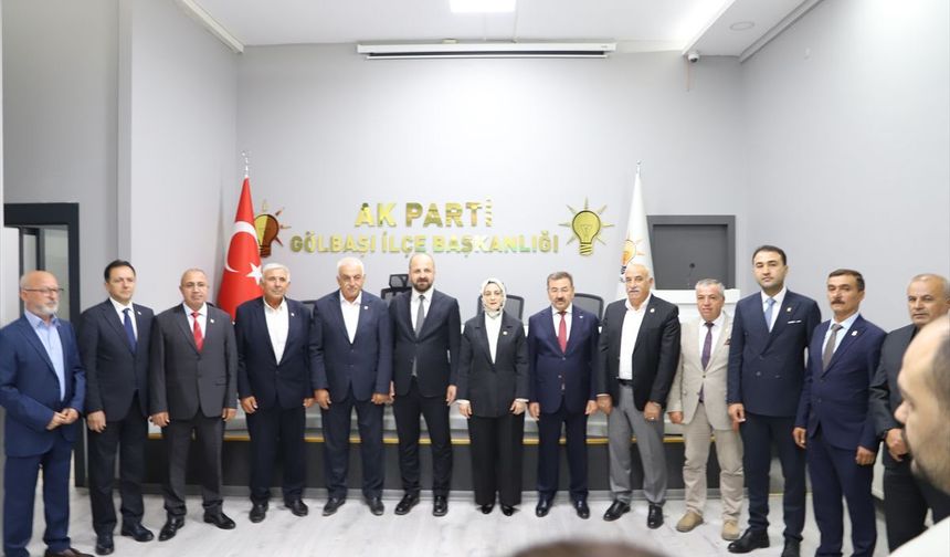 Gölbaşı’nda 6 Belediye Meclis Üyesi AK Parti’ye Katıldı