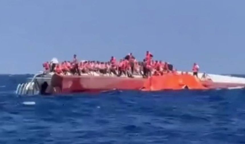 Girne Açıklarında 267 Kişiyi Taşıyan Yolcu Gemisi Battı
