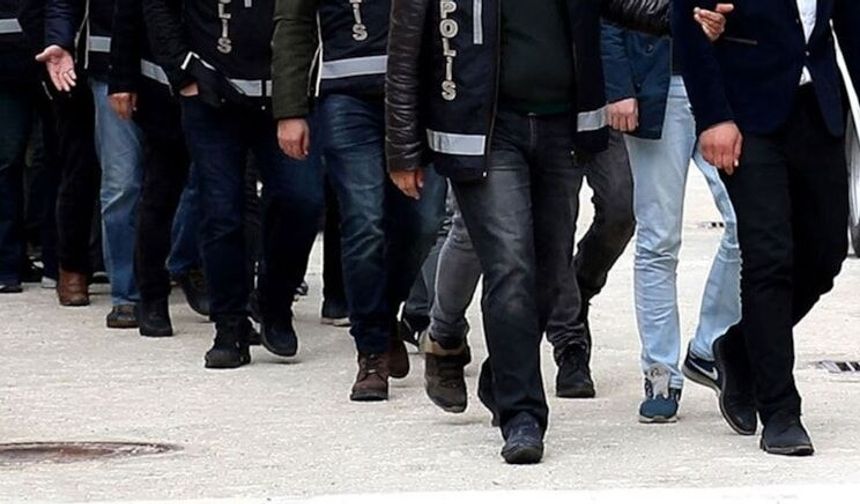 Ankara'da Eğlence Mekanlarına 'Uyuşturucu ve Fuhuş' Operasyonu: 11 Şüpheli ve 7 İşletme Sorumlusu Gözaltına Alındı