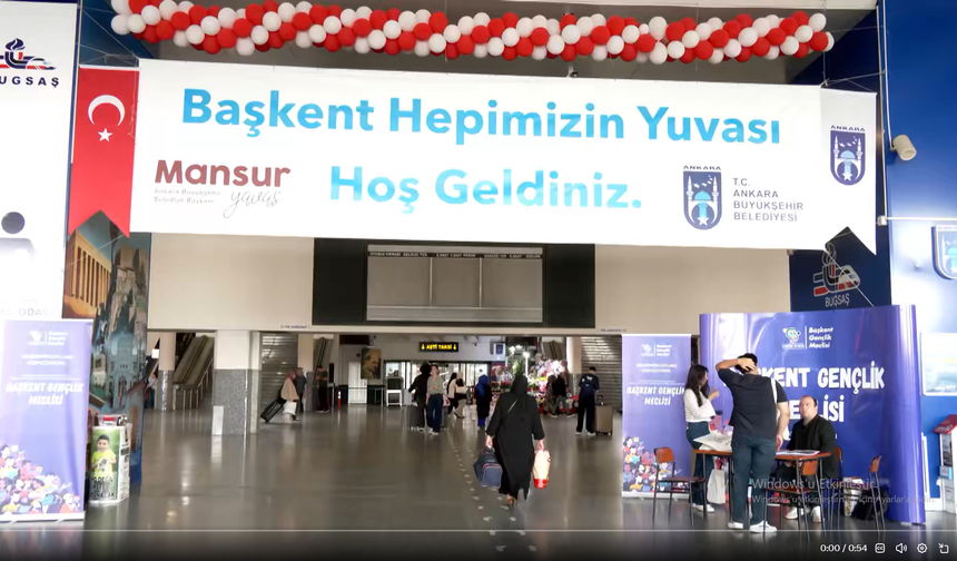 Ankara Büyükşehir Belediyesi, Kente Üniversite Okumaya Gelen Gençleri AŞTİ'de Karşılıyor