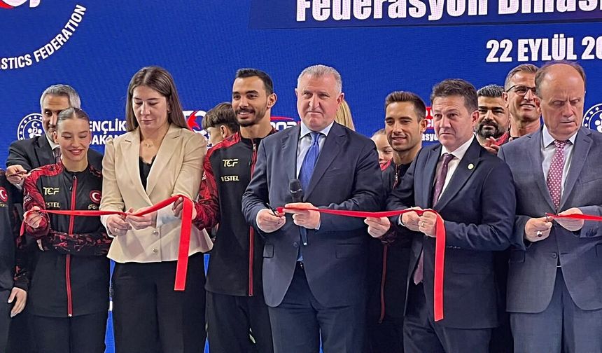 Gençlik ve Spor Bakanı Bak, Etimesgut'ta 46 Bin Metrekarelik Cimnastik Tesisini Açtı