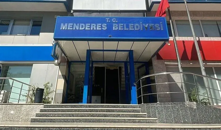 Menderes Belediyesi'ne İkinci Dalga Operasyon: Eski Başkan Vekili Özkan Dahil 9 Gözaltı
