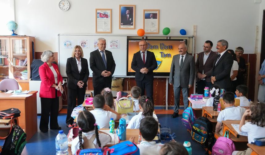 Etimesgut'ta İlk Okul Zili Çaldı
