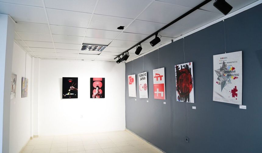 Uluslararası Afiş Tasarım Sergisi, Ankara'da Açıldı