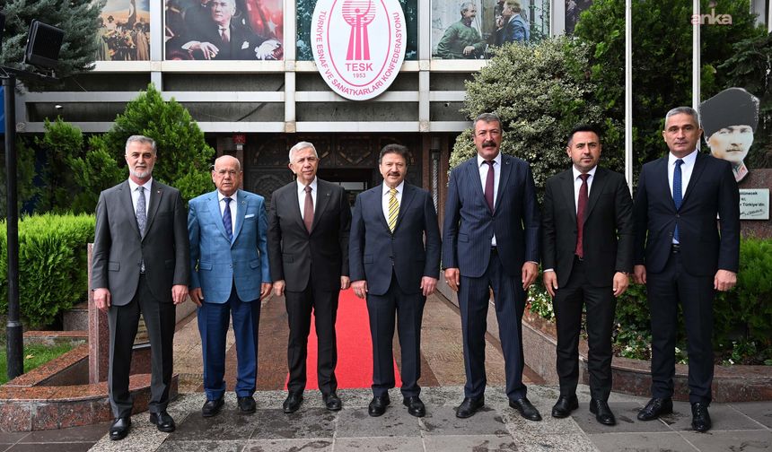 Mansur Yavaş'tan Mehmet Yiğiner'e Hayırlı Olsun Ziyareti