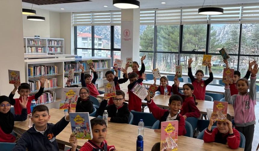 Nallıhan İlçe Halk Kütüphanesi 33 Bin Kitapla Her Yaşa Ücretsiz Hizmet Veriyor