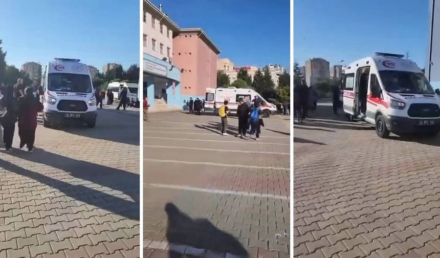 İstanbul'da İmam Hatip Ortaokulunda Bir Öğrenci 7 Öğrenciyi Bıçakladı!